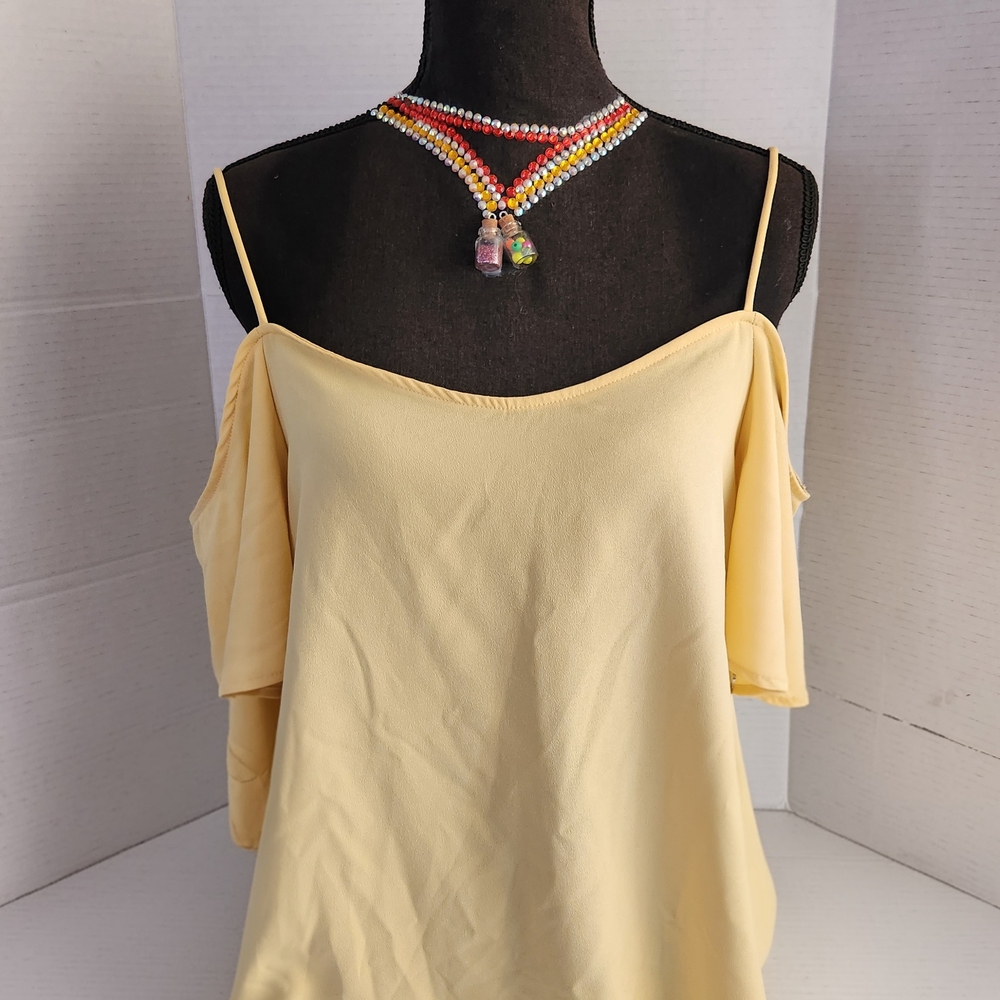 BP Light Yellow Off-Shoulder Camisole